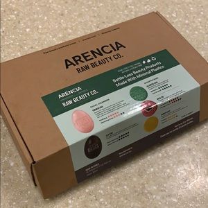 Arencia Raw Beauty Co. Box